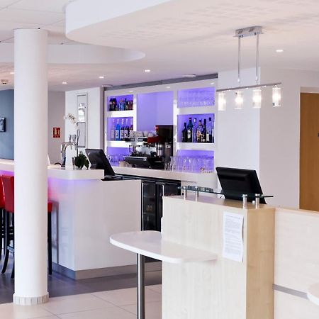 Hotel Ibis Lyon Est Chaponnay Restaurace fotografie