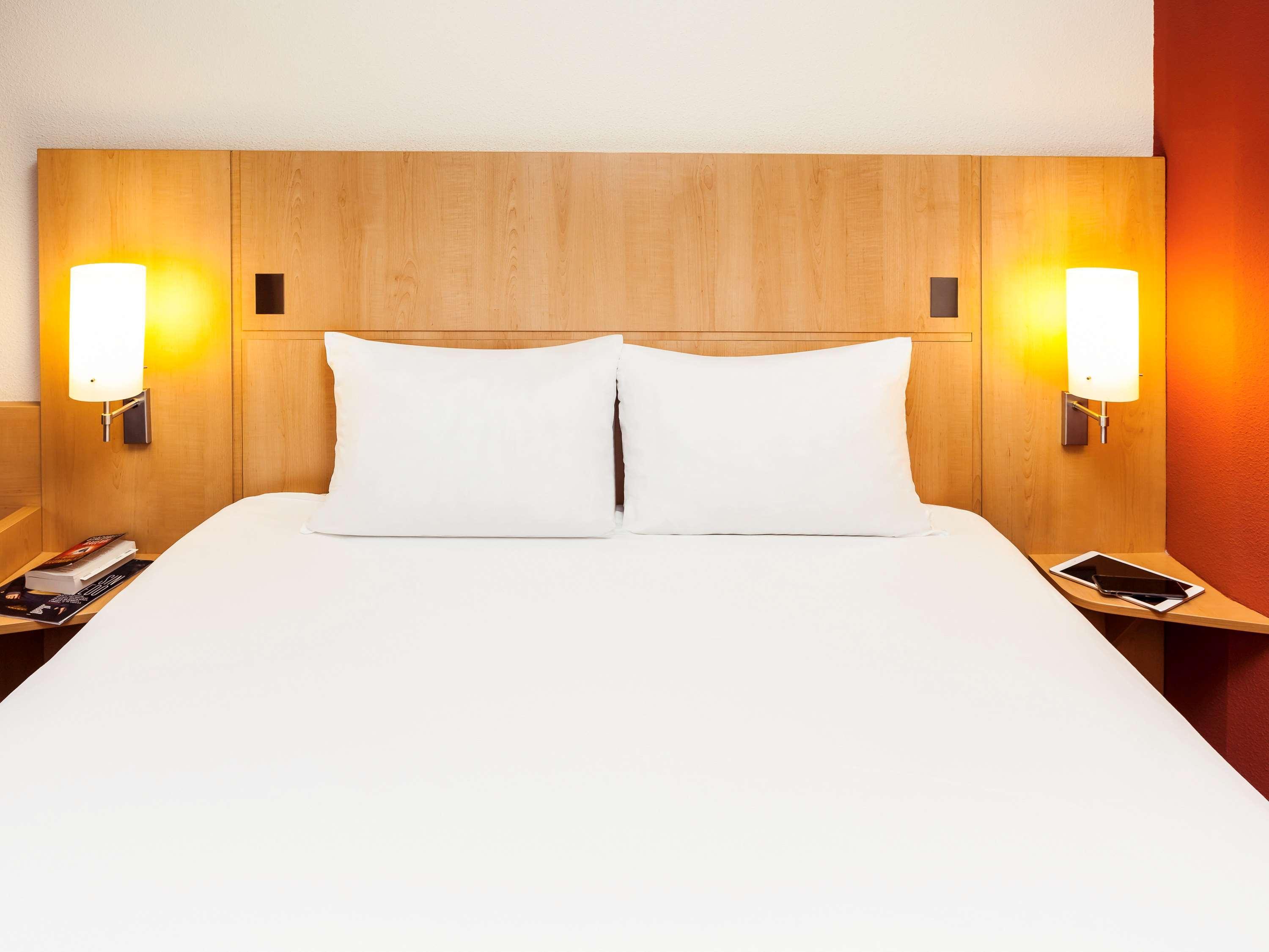Hotel Ibis Lyon Est Chaponnay Exteriér fotografie