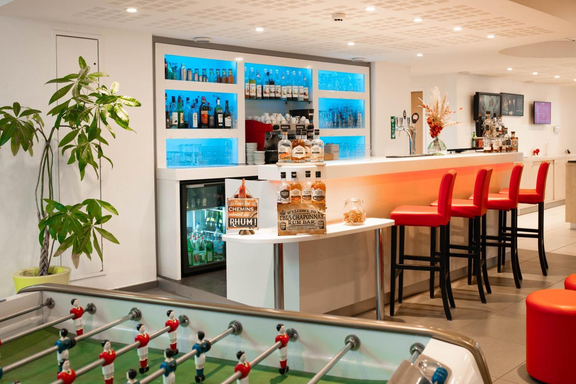 Hotel Ibis Lyon Est Chaponnay Exteriér fotografie