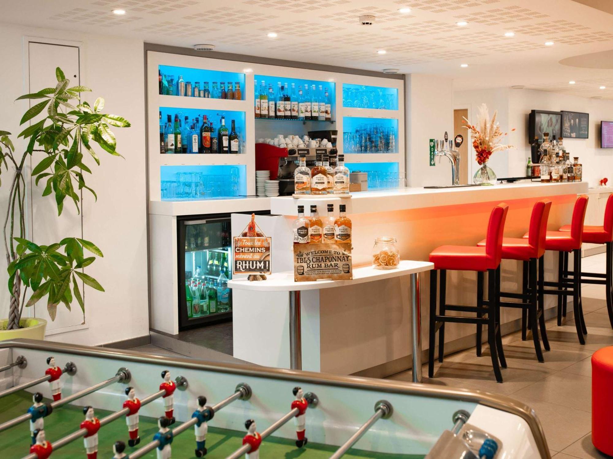 Hotel Ibis Lyon Est Chaponnay Exteriér fotografie