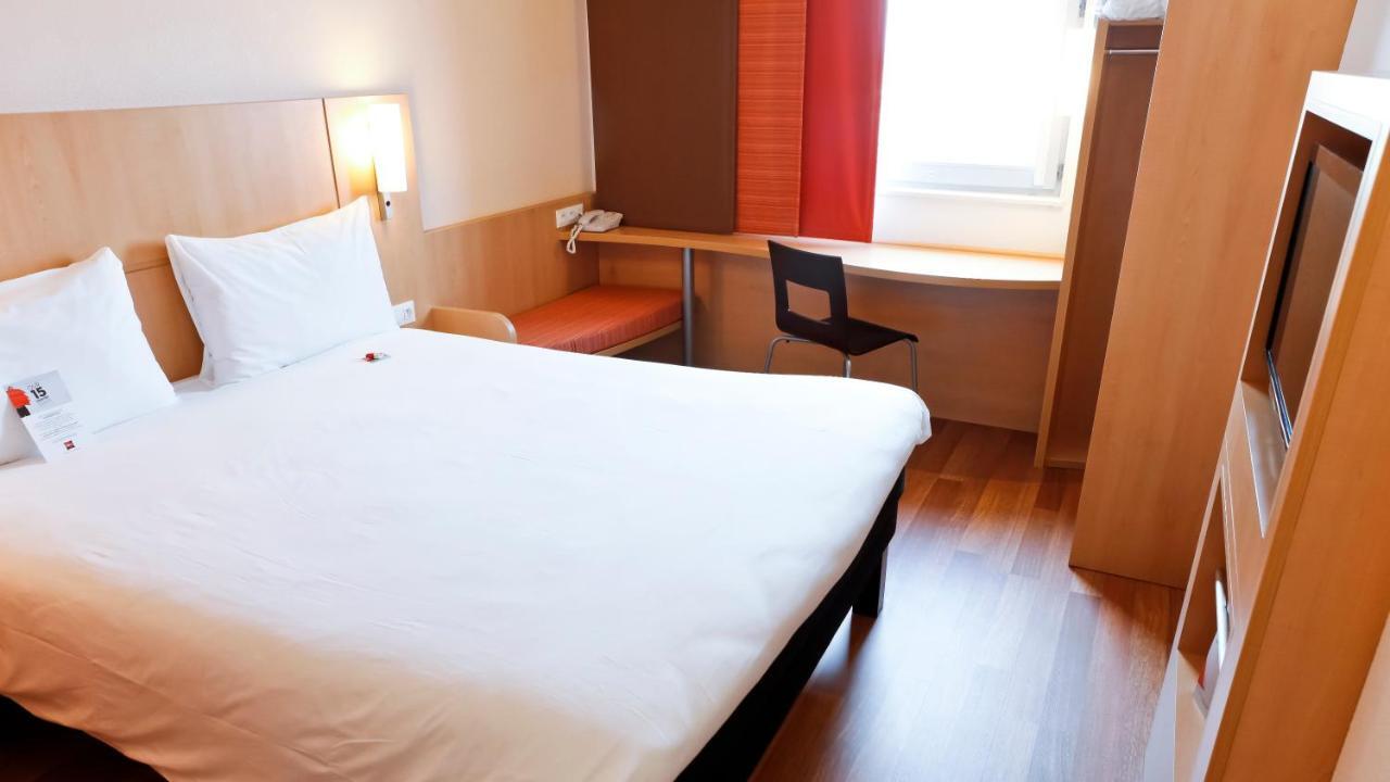 Hotel Ibis Lyon Est Chaponnay Exteriér fotografie